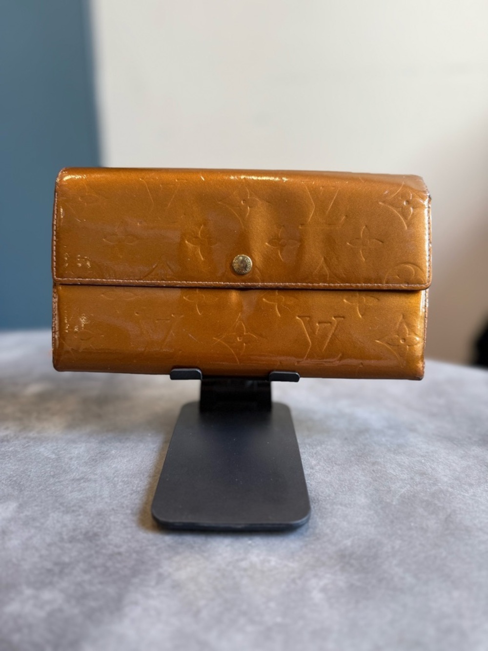 Louis Vuitton Vernis Vintage Monogram Bronze Sarah Wallet